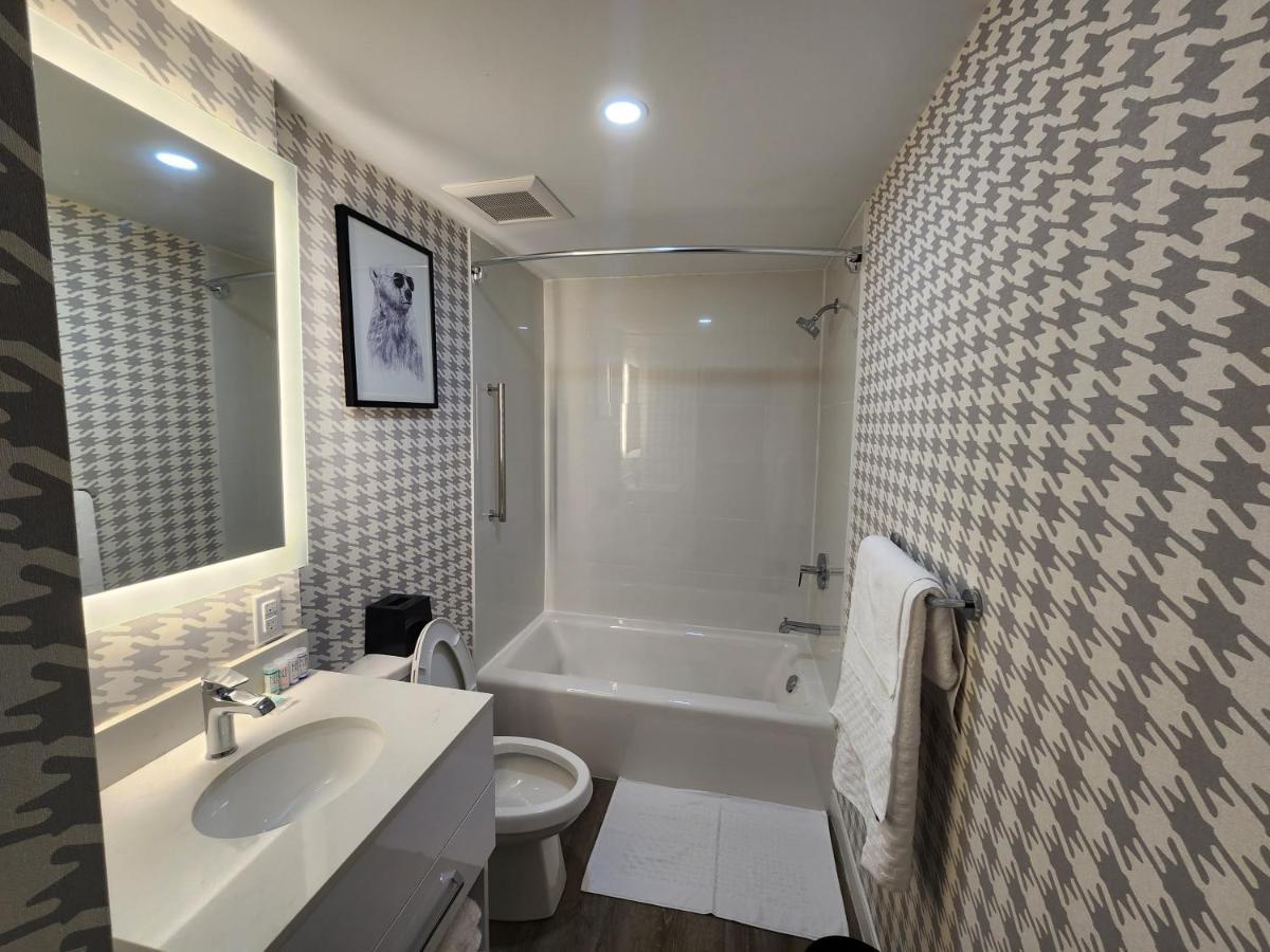 ת'אנדר ביי Superior Shores Hotel, BW Signature Collection מראה חיצוני תמונה
