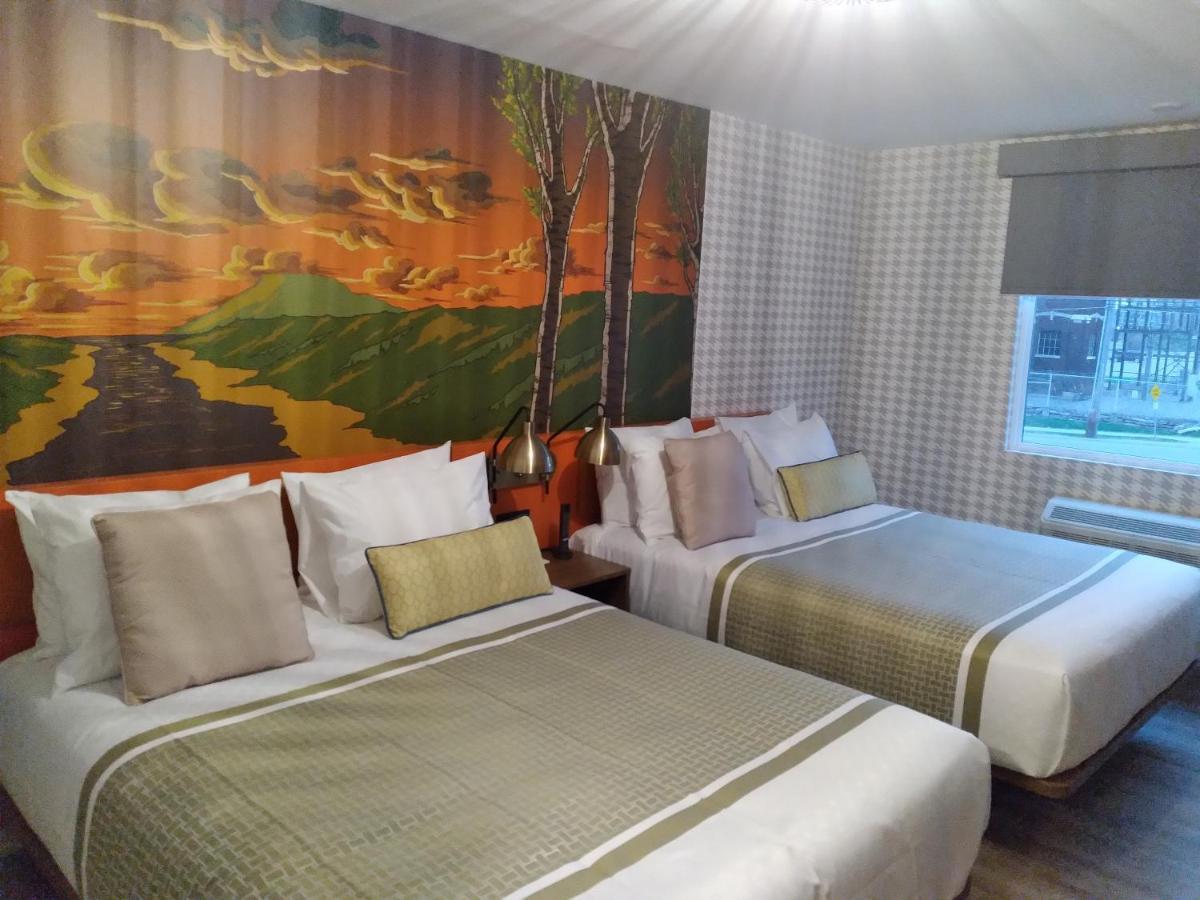 ת'אנדר ביי Superior Shores Hotel, BW Signature Collection מראה חיצוני תמונה