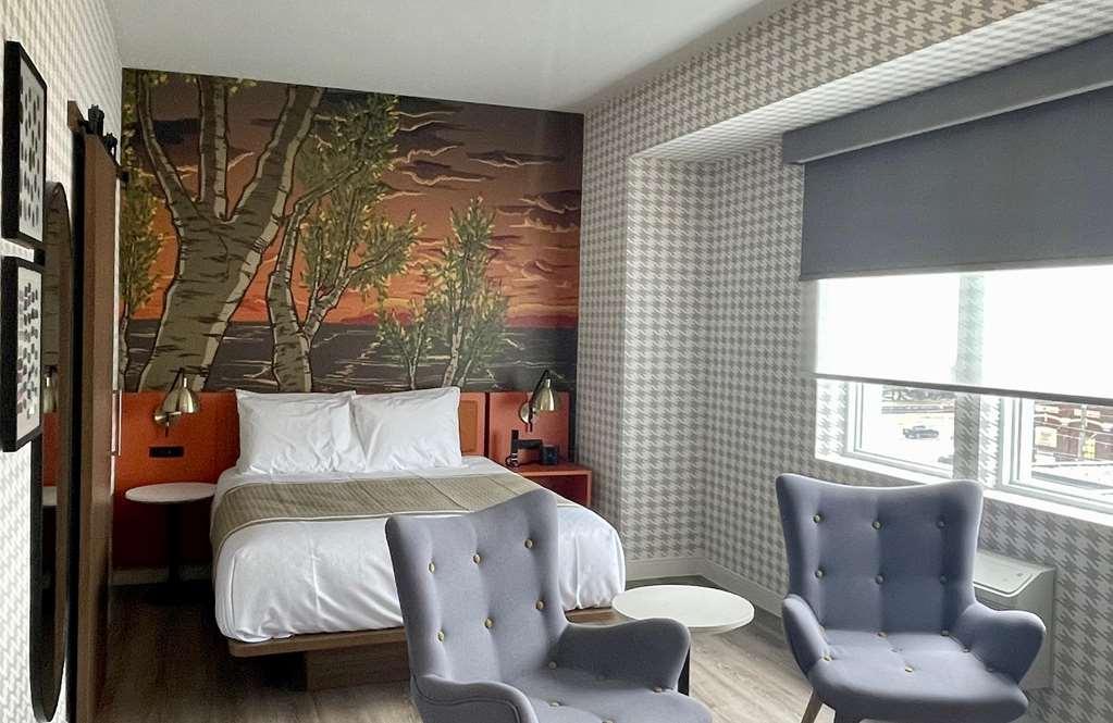 ת'אנדר ביי Superior Shores Hotel, BW Signature Collection חדר תמונה