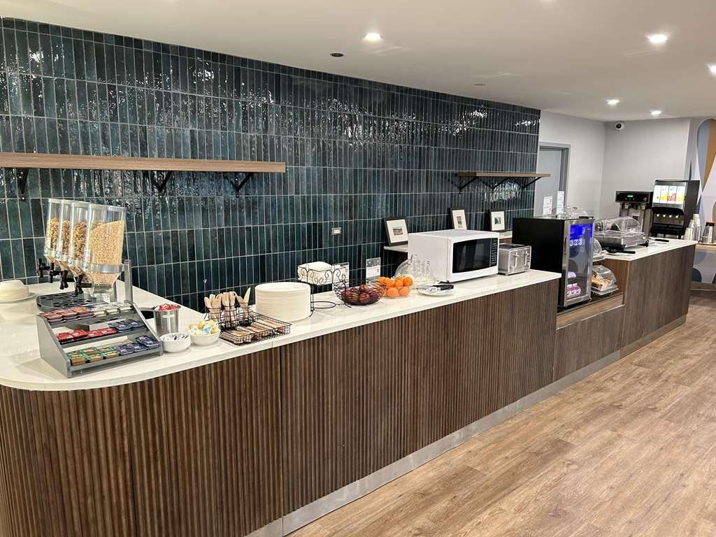 ת'אנדר ביי Superior Shores Hotel, BW Signature Collection מסעדה תמונה