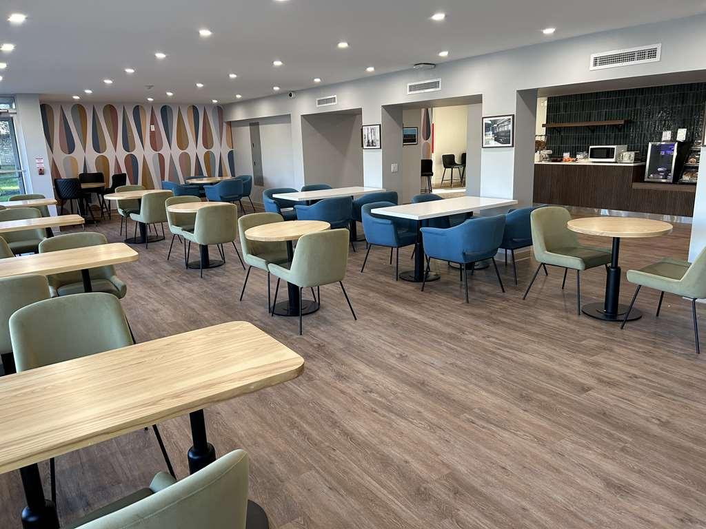 ת'אנדר ביי Superior Shores Hotel, BW Signature Collection מסעדה תמונה