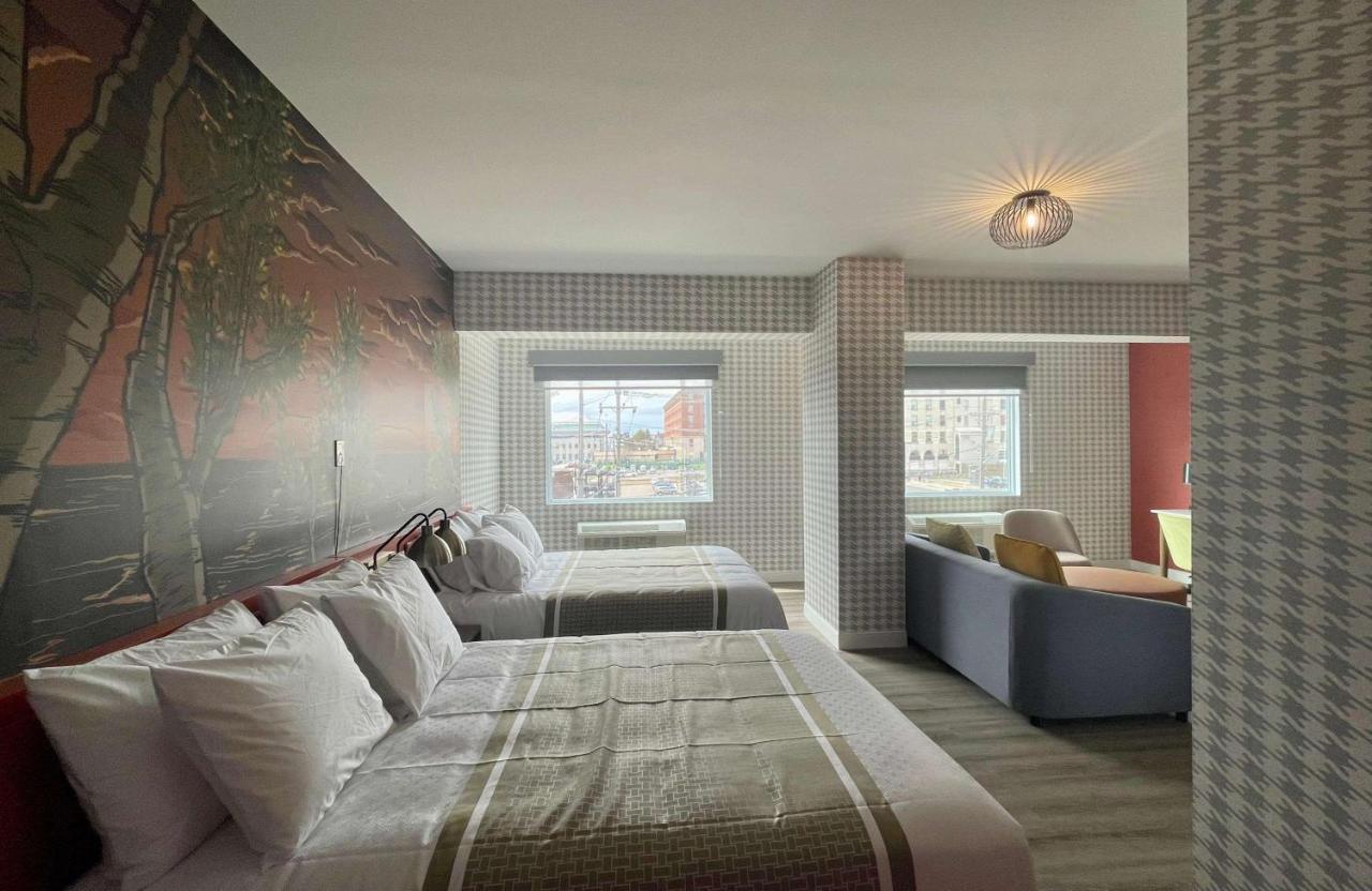 ת'אנדר ביי Superior Shores Hotel, BW Signature Collection מראה חיצוני תמונה