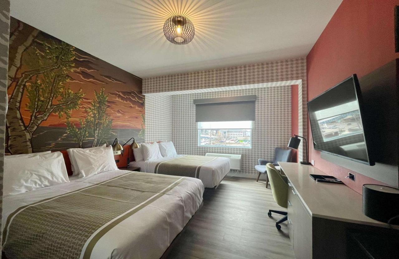ת'אנדר ביי Superior Shores Hotel, BW Signature Collection מראה חיצוני תמונה