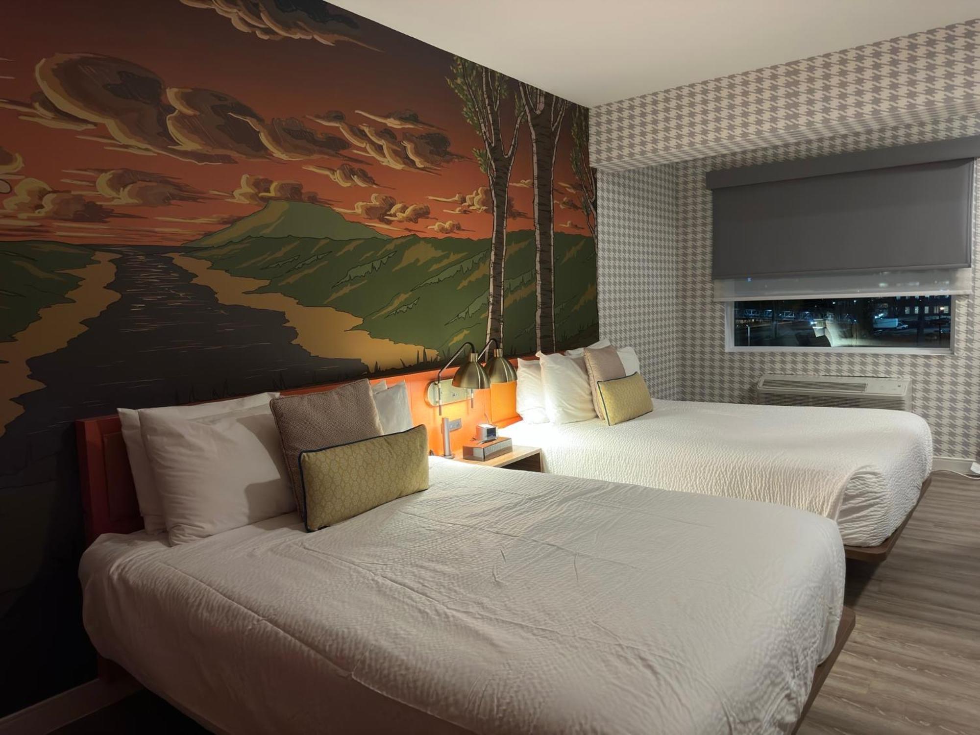 ת'אנדר ביי Superior Shores Hotel, BW Signature Collection מראה חיצוני תמונה